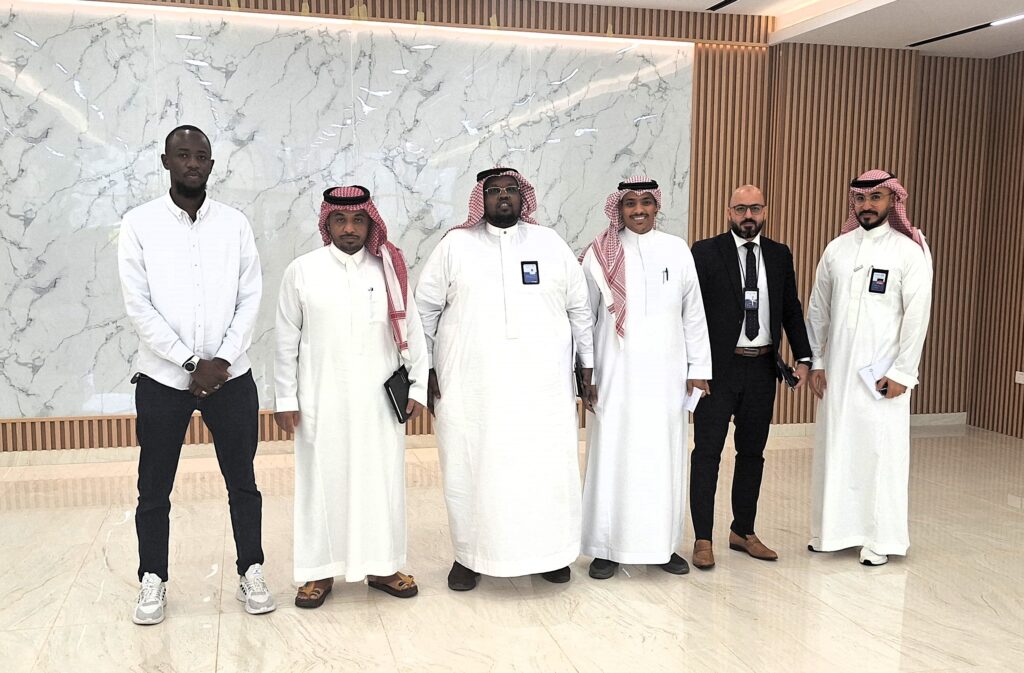 اجتماع لدراسة تمديد اتفاقية الشراكة مع مدارس الأندلس العالمية